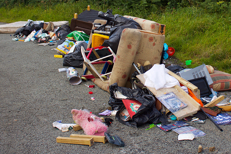 Help reduce fly-tipping on Anglesey this Christmas